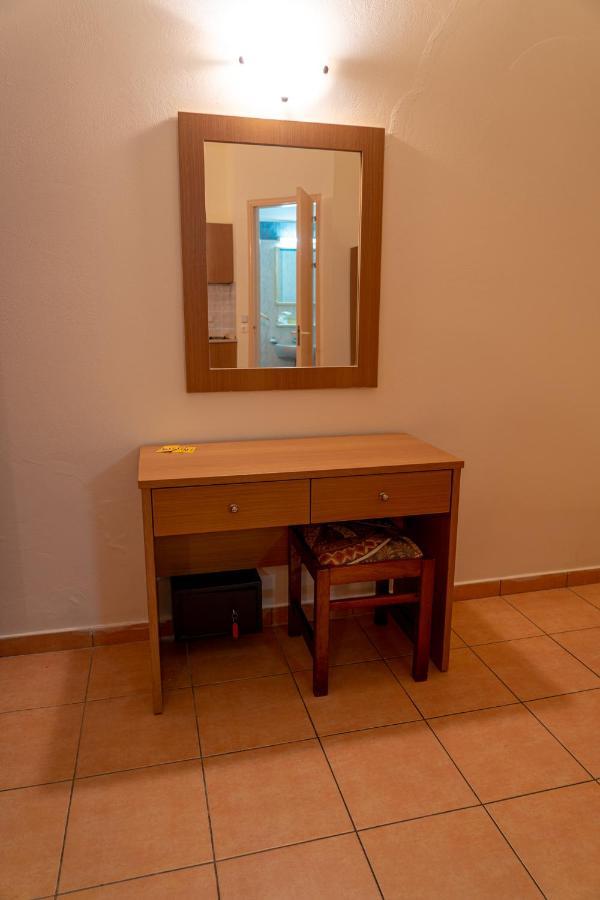 Angela Studios Pefkos Pefki Kültér fotó